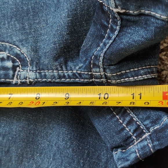 Suko Jean Shorts Embroidered Embellished Size 14 - Picture 5 of 9